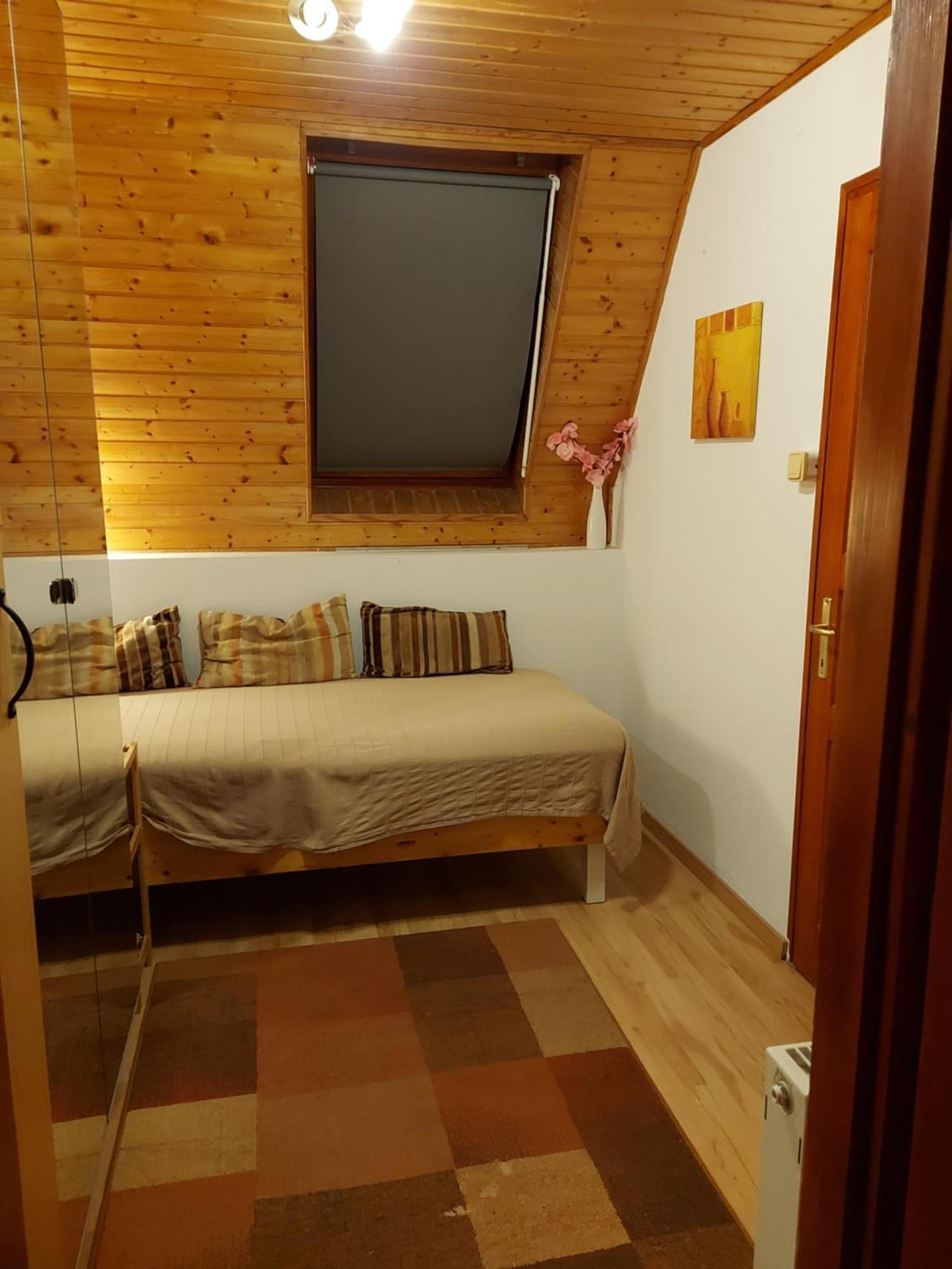 Attila-Apartman Budaoers Budaörs Exterior foto