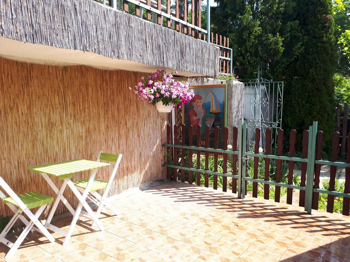 Attila-Apartman Budaoers Budaörs Exterior foto