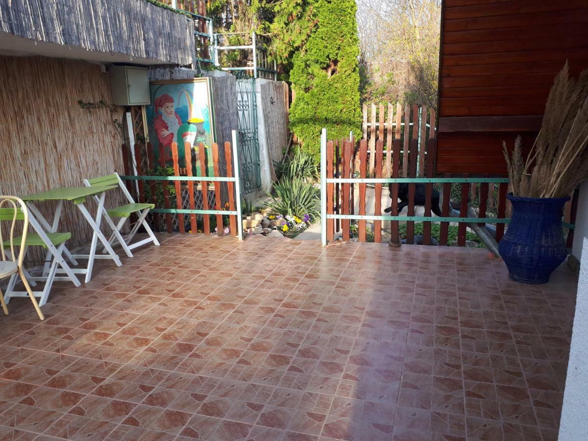Attila-Apartman Budaoers Budaörs Exterior foto